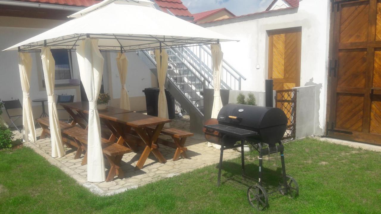 Ubytovani Otin Jindřichŭv Hradec Exterior foto